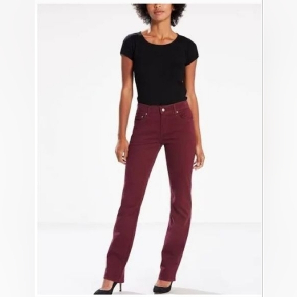 Levi's Denim - Levi's 505 Straight Leg Jeans in Deep Burgundy